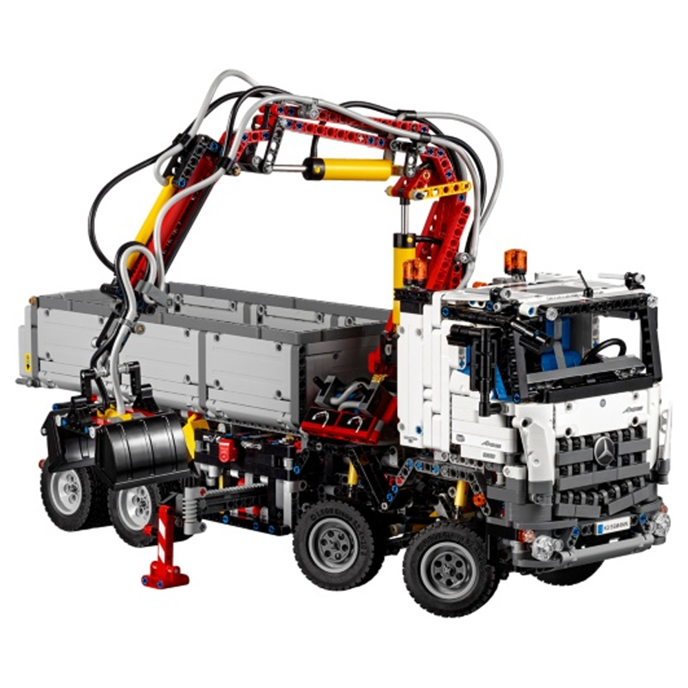 LEGO Technic Mercedes-Benz Arocs 3245 42043