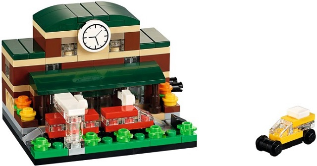LEGO GWP Bricktober Train Station 40142