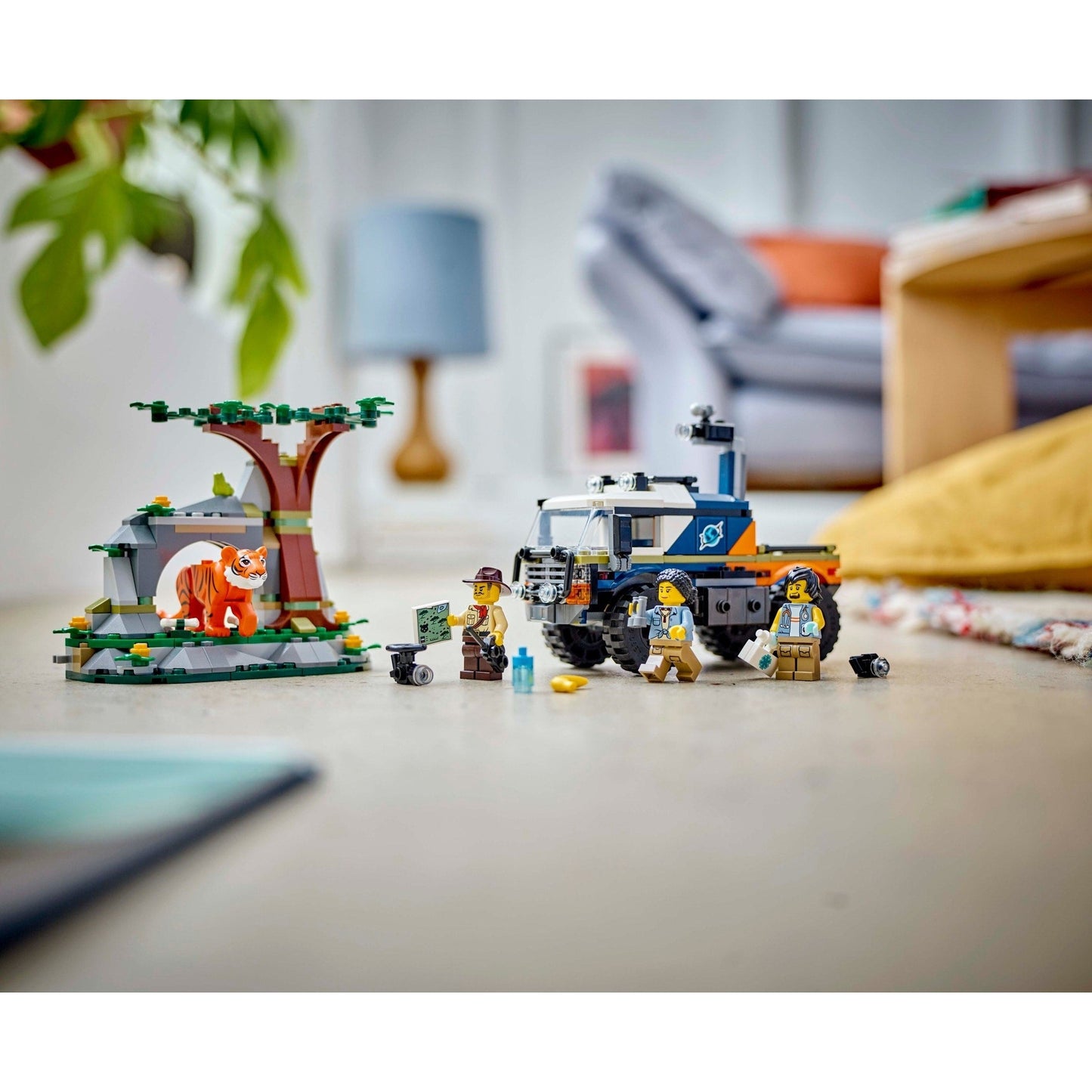 LEGO City Jungle Explorer Truck 60426