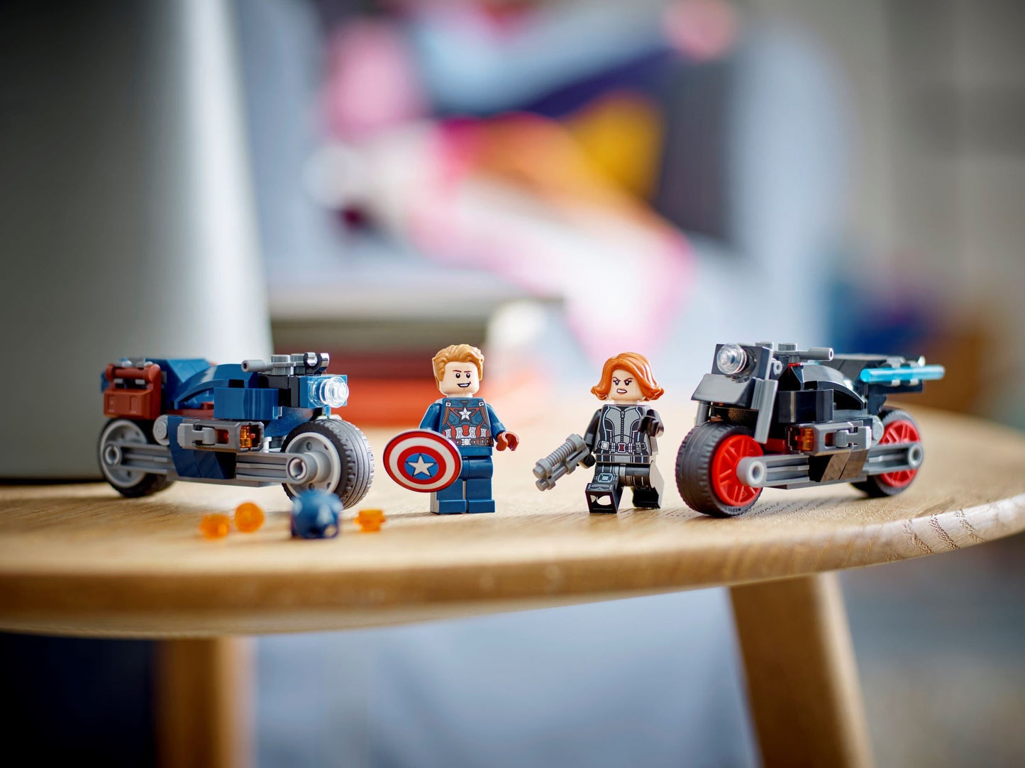 LEGO Marvel Super Heroes Black Widow & Captain America Motorcycles 76260