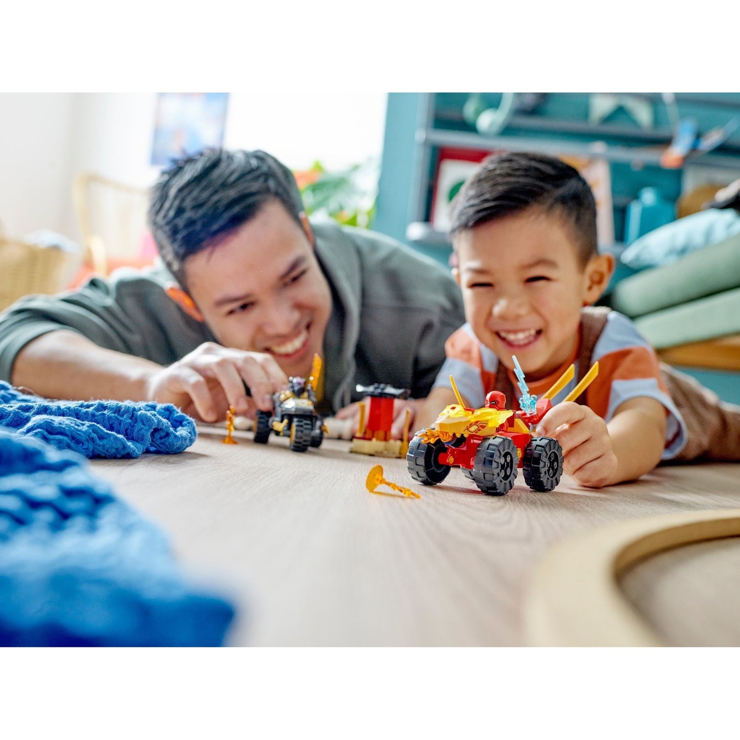 LEGO Ninjago Kai and Ras's Car and Bike Battle 71789