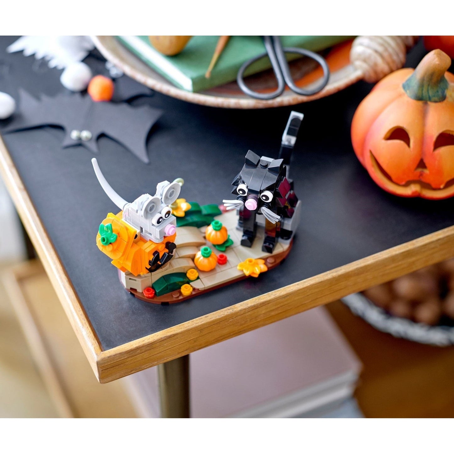 LEGO Seasonal Halloween Cat and Mouse 40570
