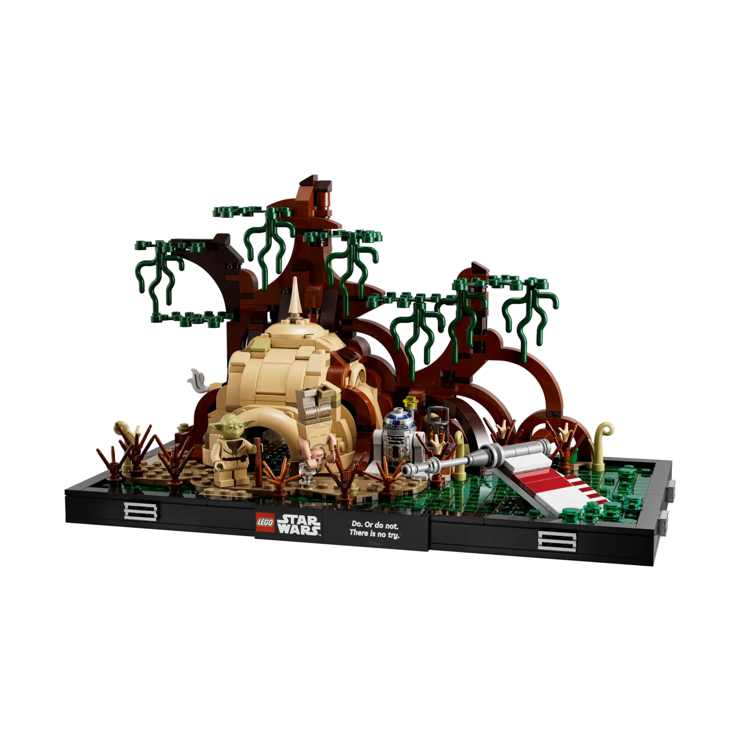 LEGO Star Wars Dagobah™ Jedi™ Training Diorama 75330