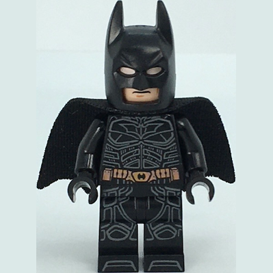 LEGO Super Heroes Batman - Black Suit with Copper Belt and Printed Legs Type 2 Cowl Minifigure sh0791
