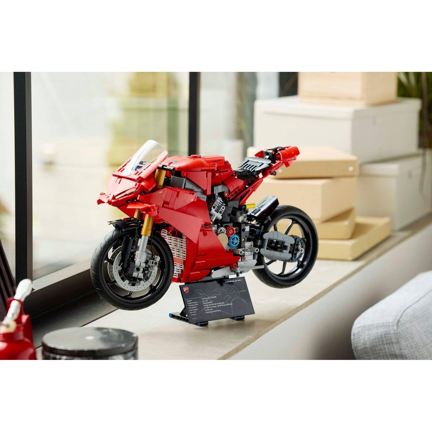 LEGO Technic Ducati Panigale V4 S Motorcycle 42202