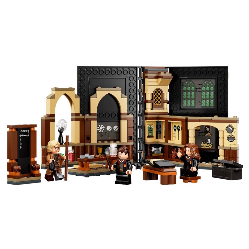 LEGO Harry Potter Hogwarts Moment: Defence Against the Dark Arts Class 76397
