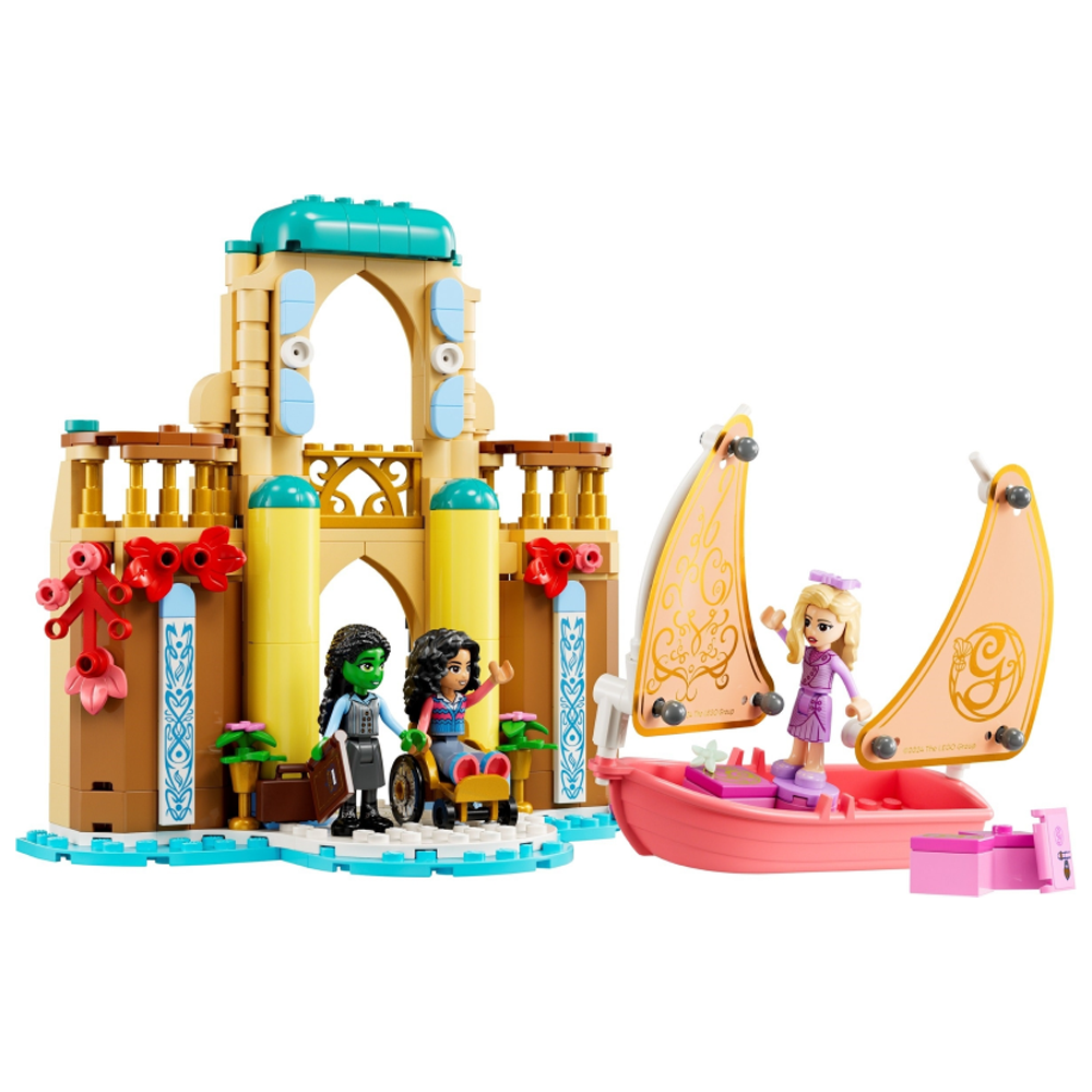 LEGO Wicked Glinda, Elphaba & Nessarose at Shiz Uni 75681
