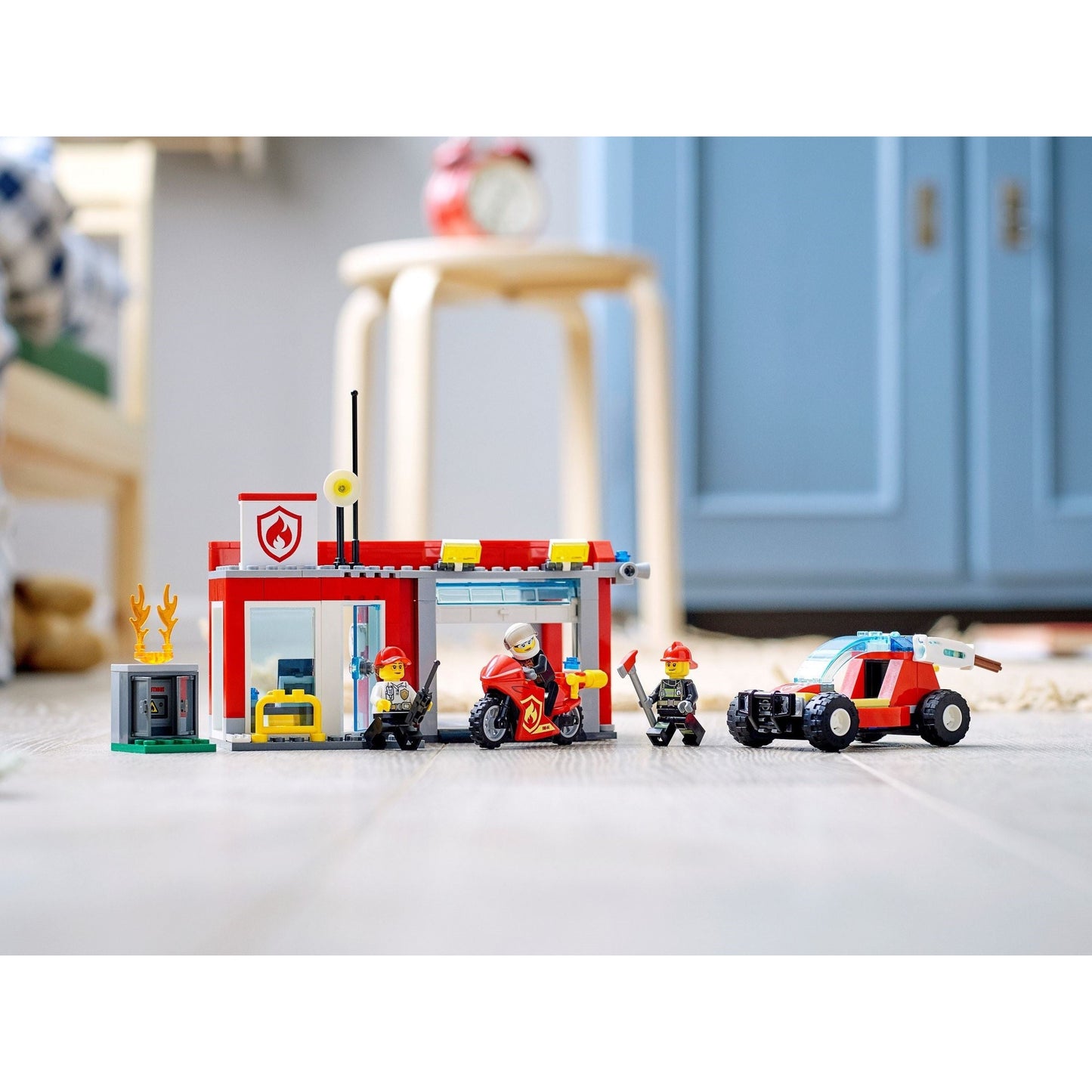 LEGO City Fire Station Starter Set 77943