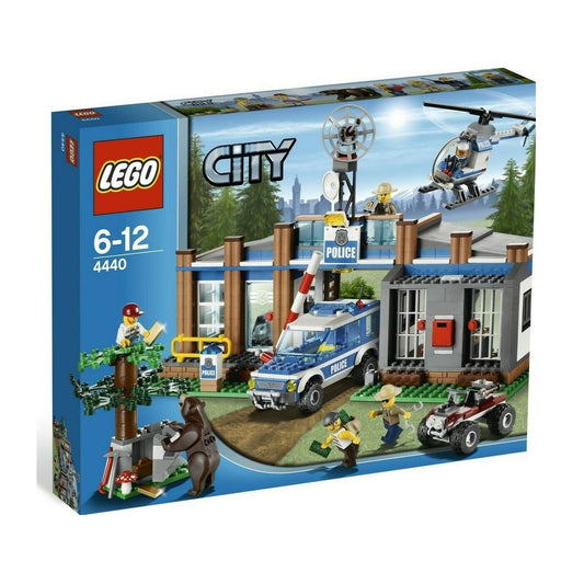 LEGO City Forest Police Station 4440