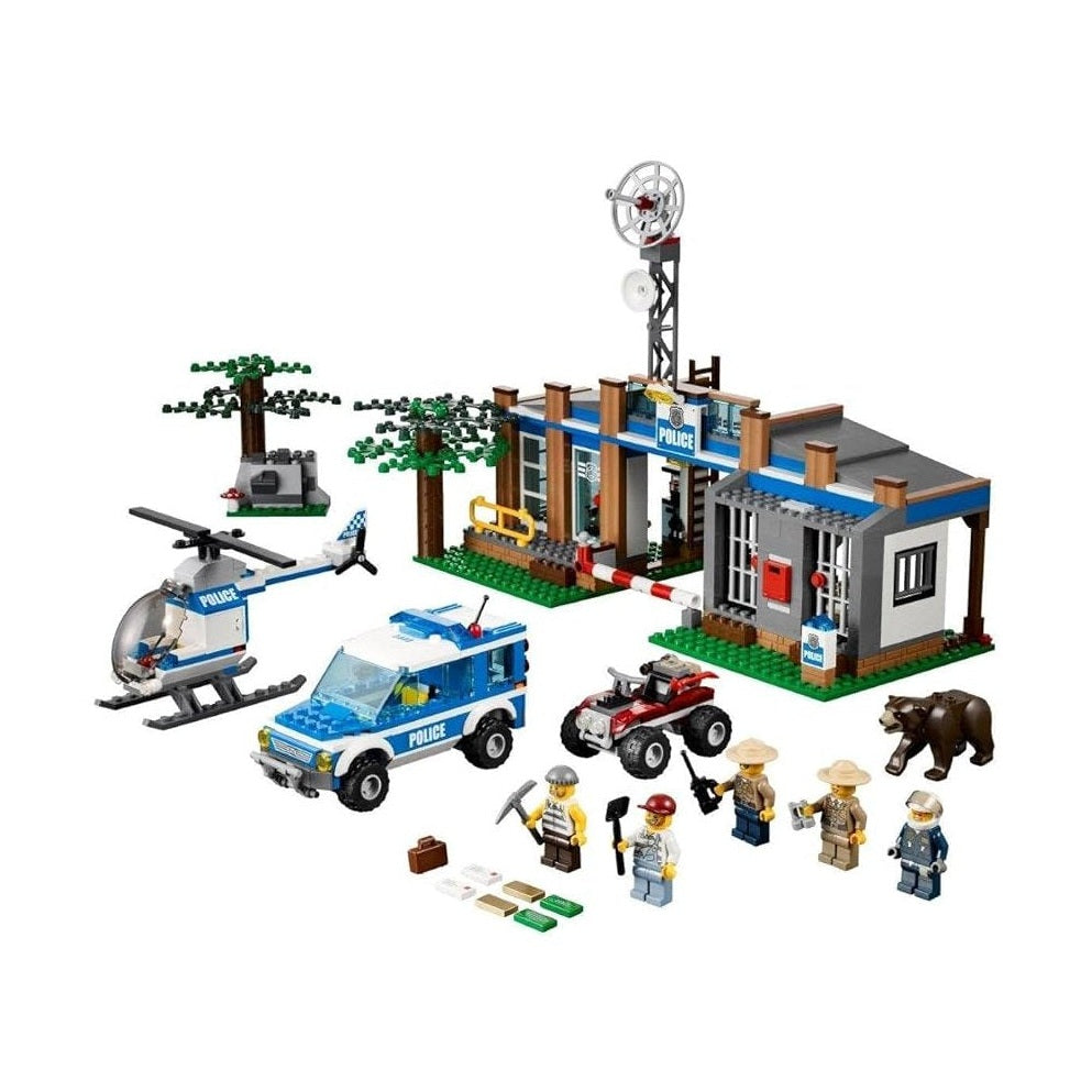 LEGO City Forest Police Station 4440