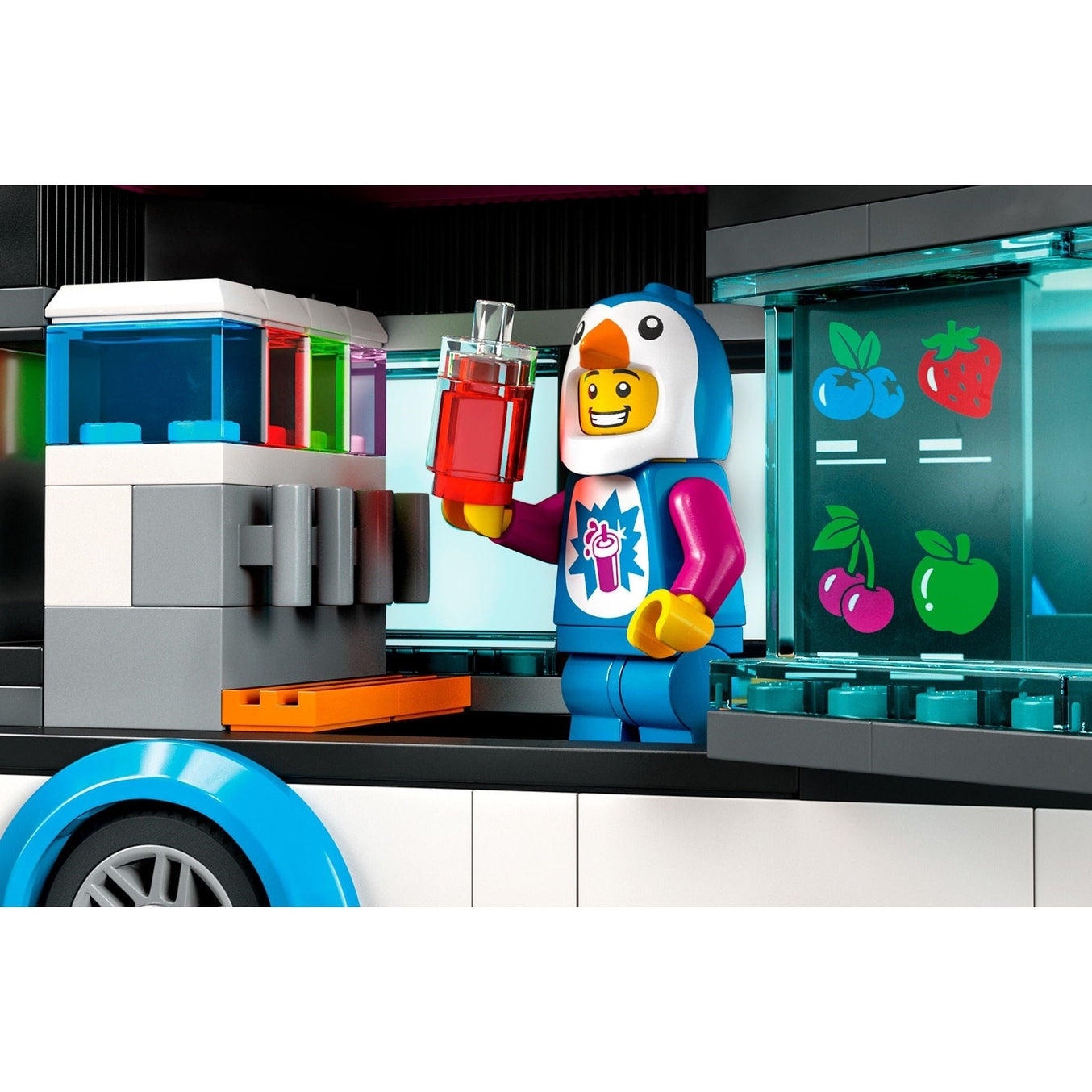 LEGO City Penguin Slushy Van 60384