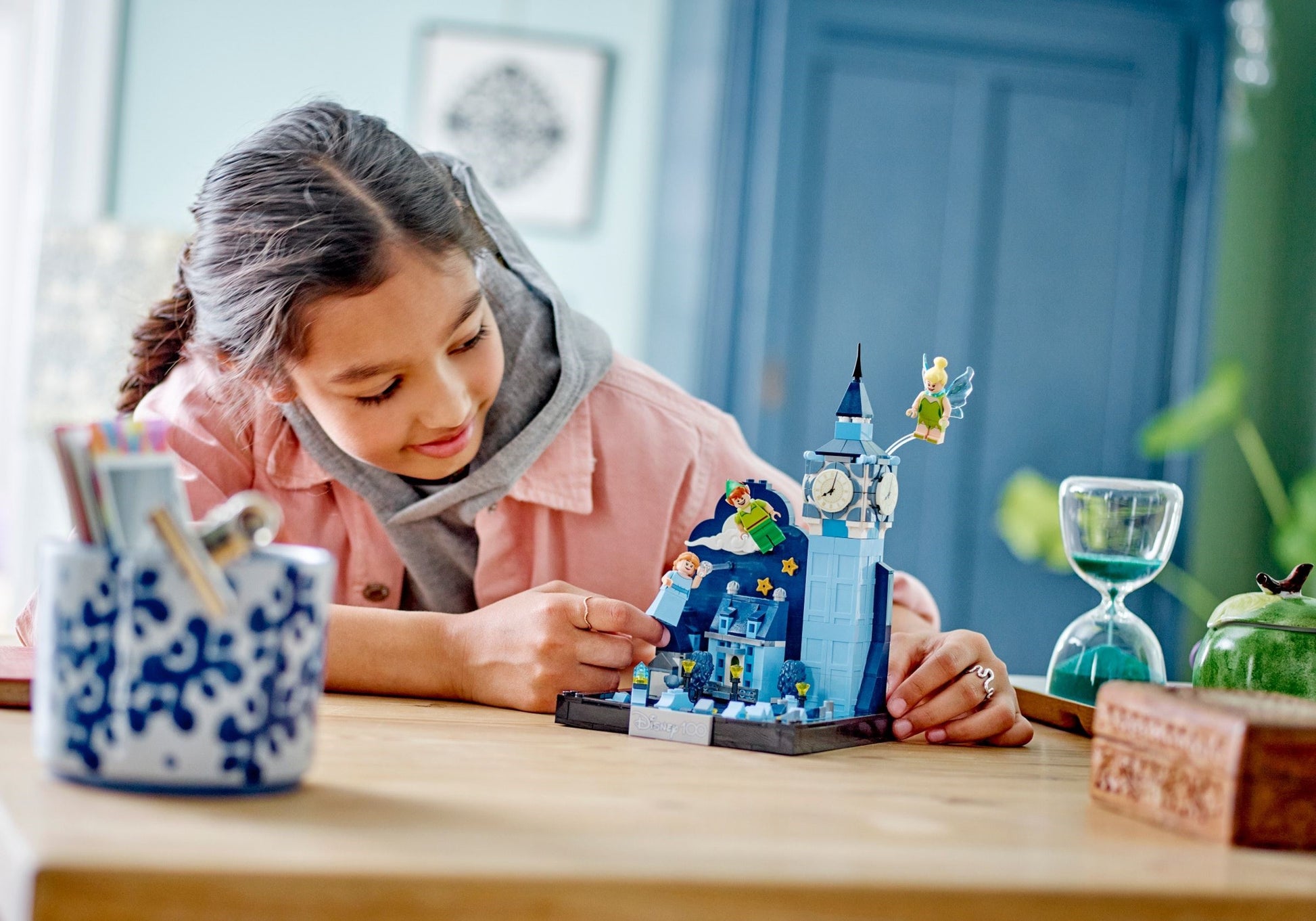 LEGO Disney Peter Pan & Wendy's Flight over London 43232