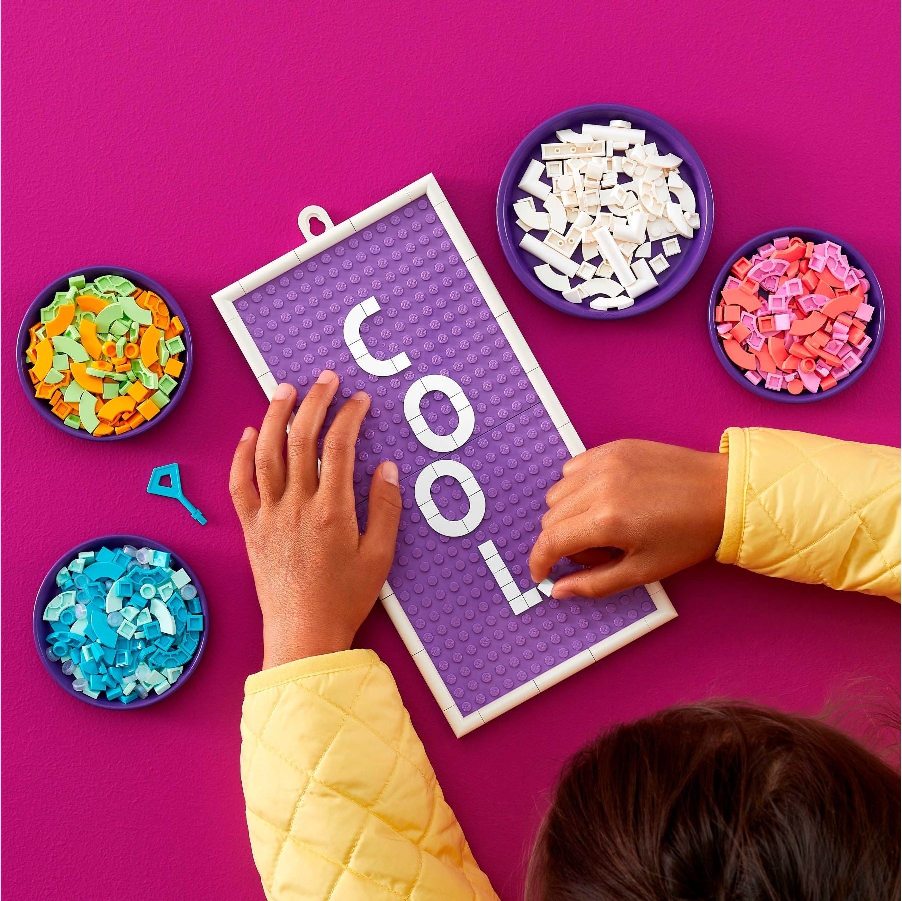 LEGO Dots Message Board 41951