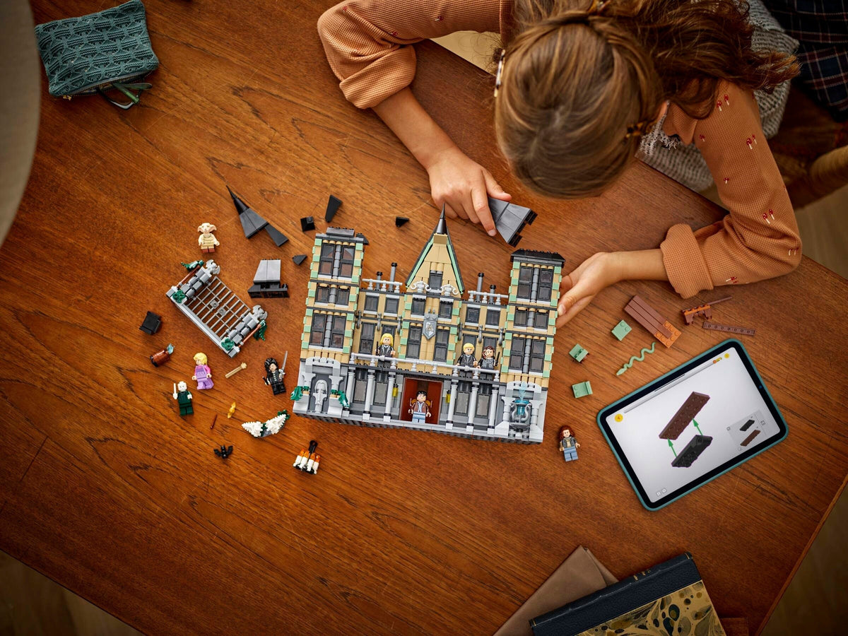 LEGO Harry Potter Malfoy Manor 76453