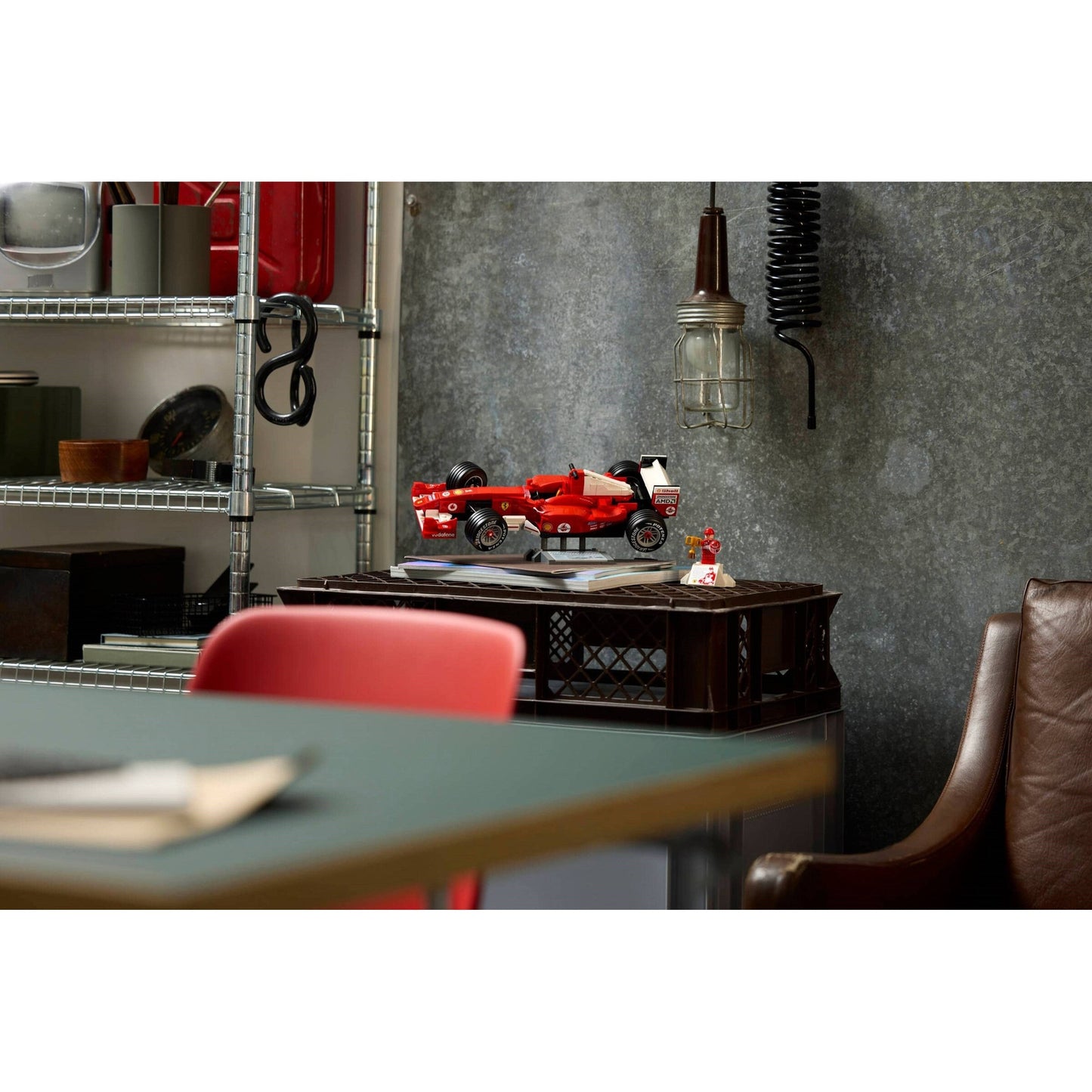 LEGO Icons Ferrari F2004 & Michael Schumacher 11375