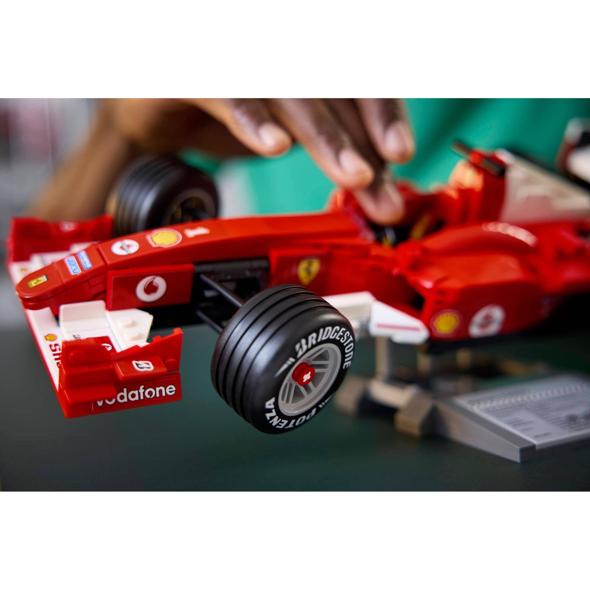 LEGO Icons Ferrari F2004 & Michael Schumacher 11375