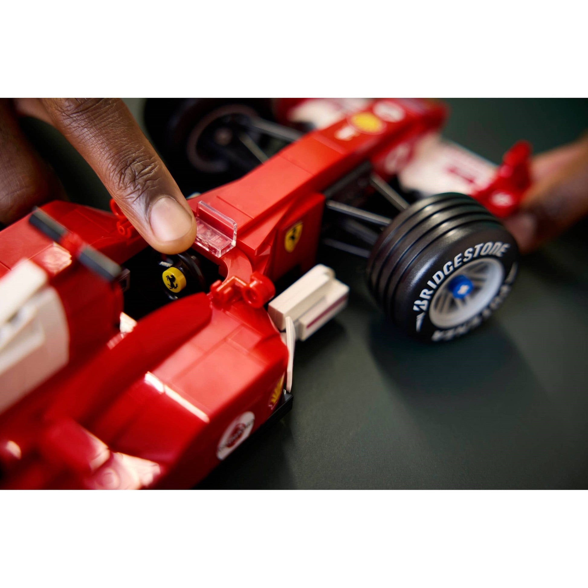 LEGO Icons Ferrari F2004 & Michael Schumacher 11375