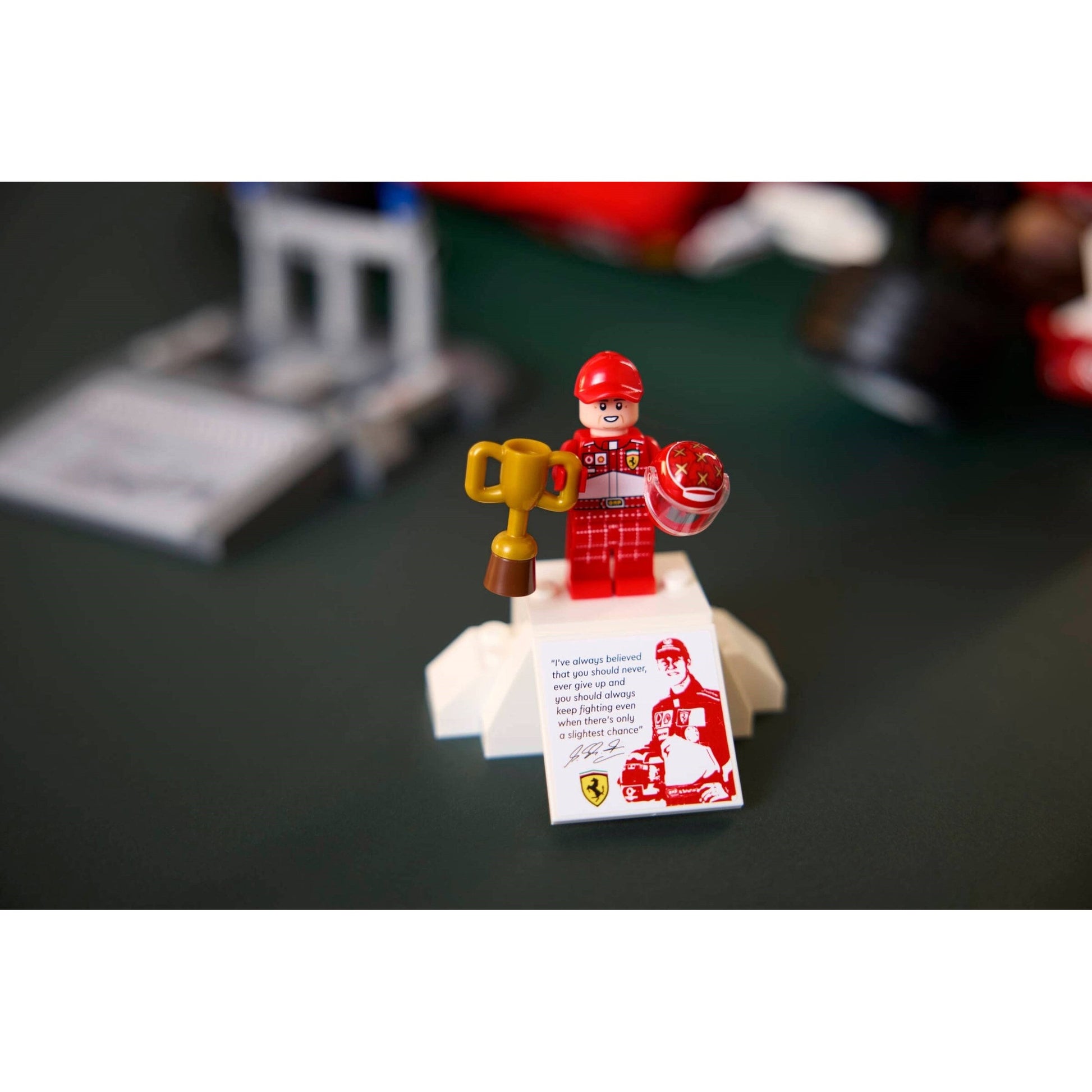 LEGO Icons Ferrari F2004 & Michael Schumacher 11375
