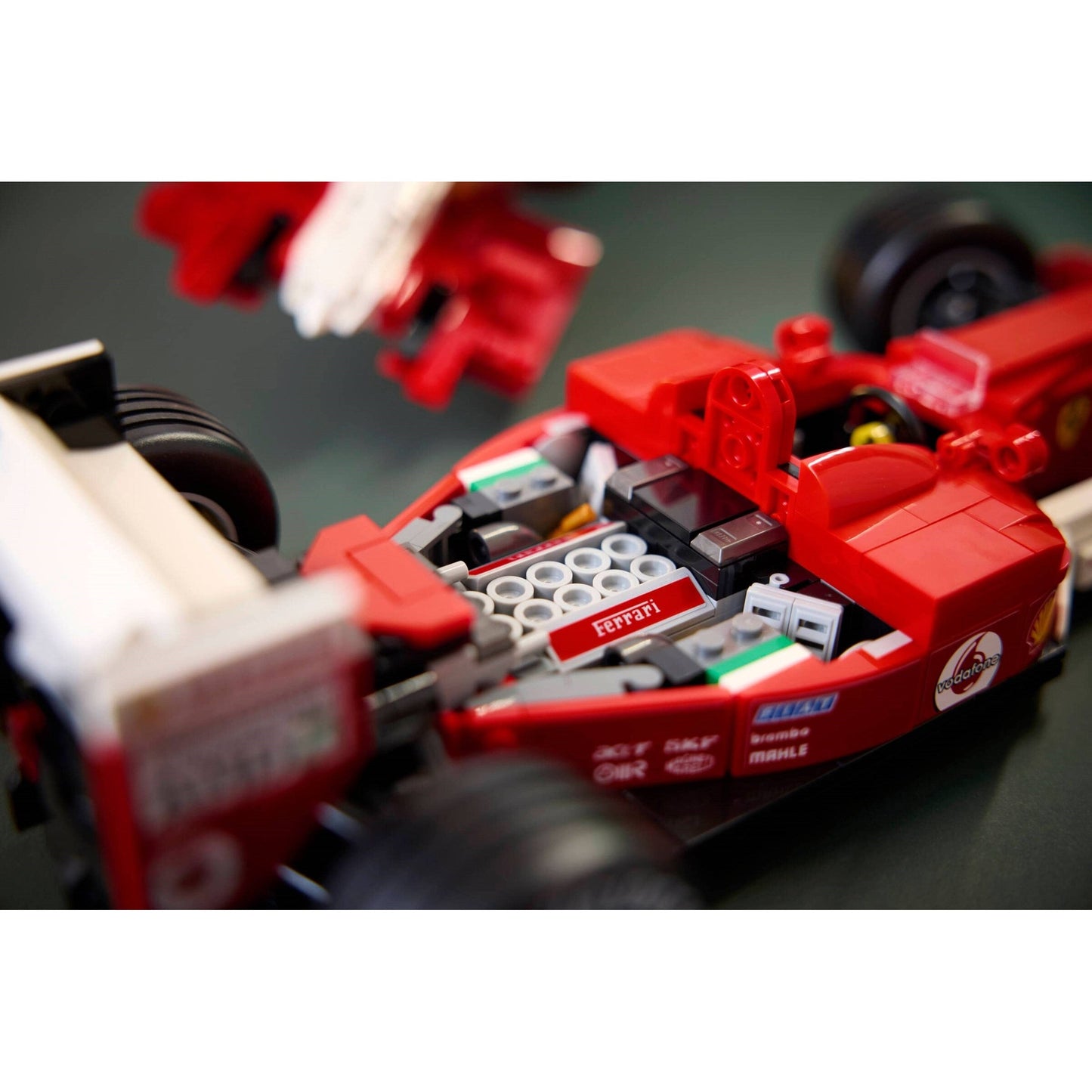 LEGO Icons Ferrari F2004 & Michael Schumacher 11375