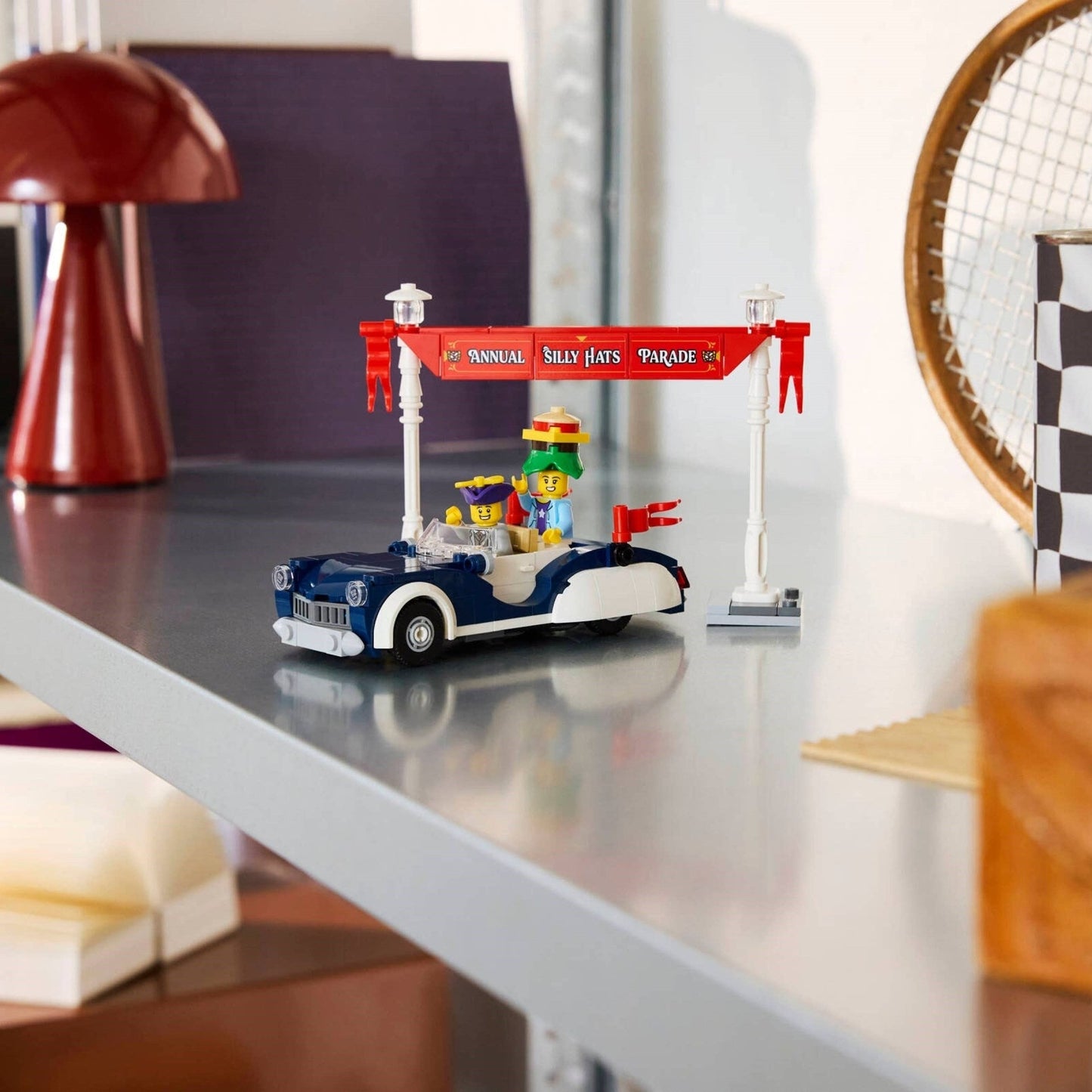 LEGO Icons Vintage Parade Car 40913