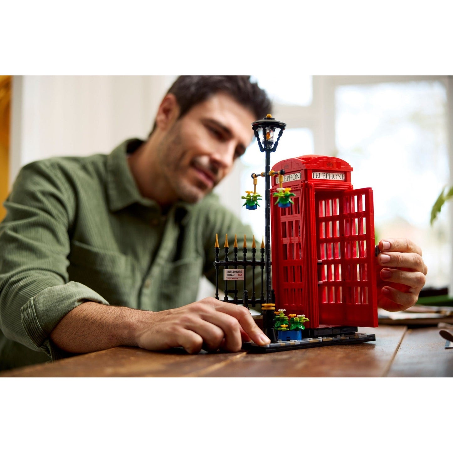 LEGO Ideas Red London Telephone Box 21347