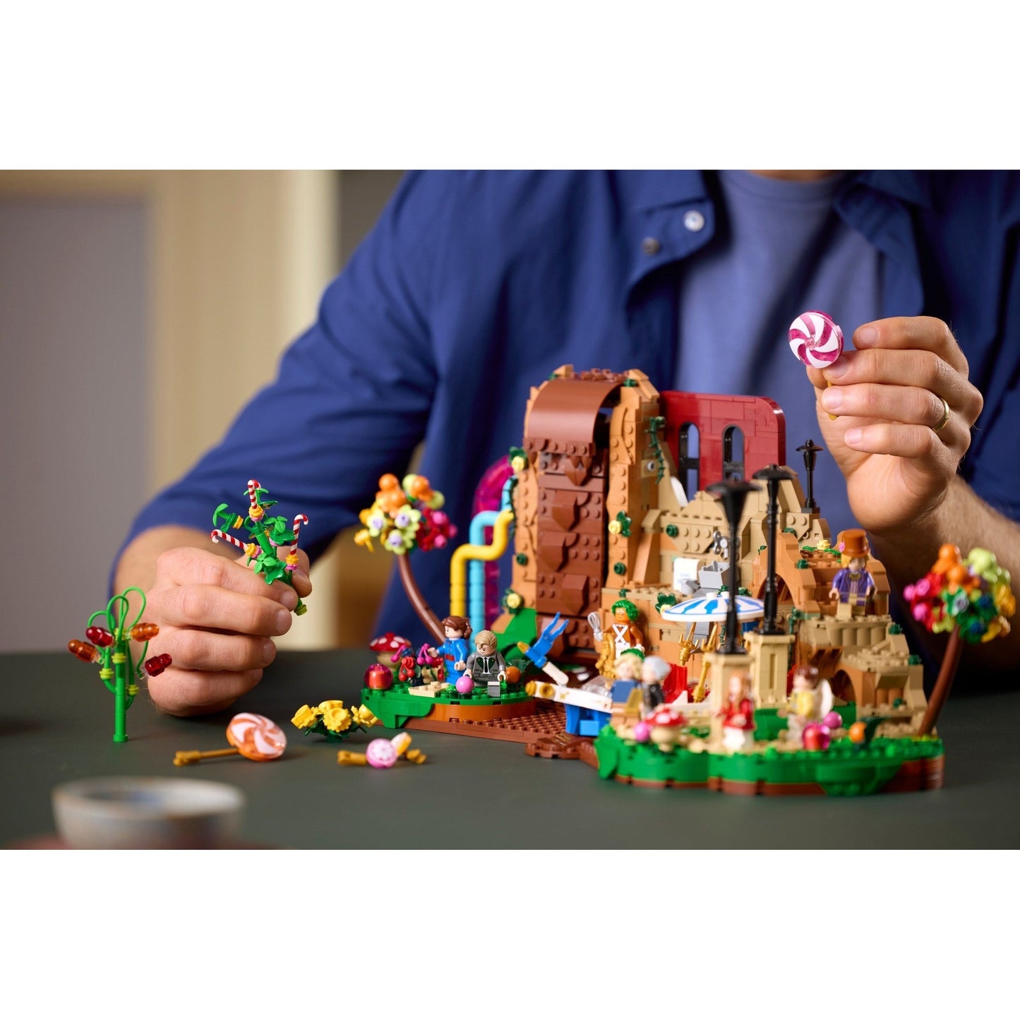 LEGO Ideas Willy Wonka & the Chocolate Factory 21360