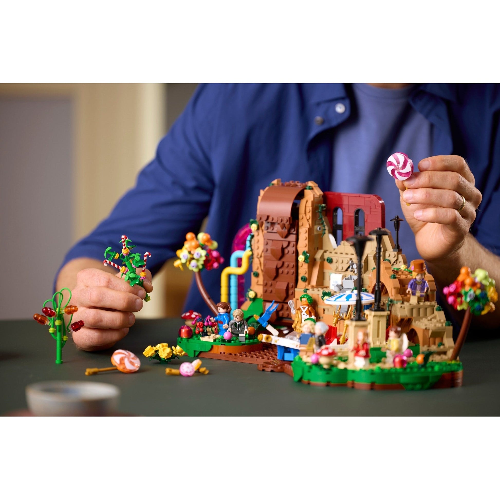 LEGO Ideas Willy Wonka & the Chocolate Factory 21360