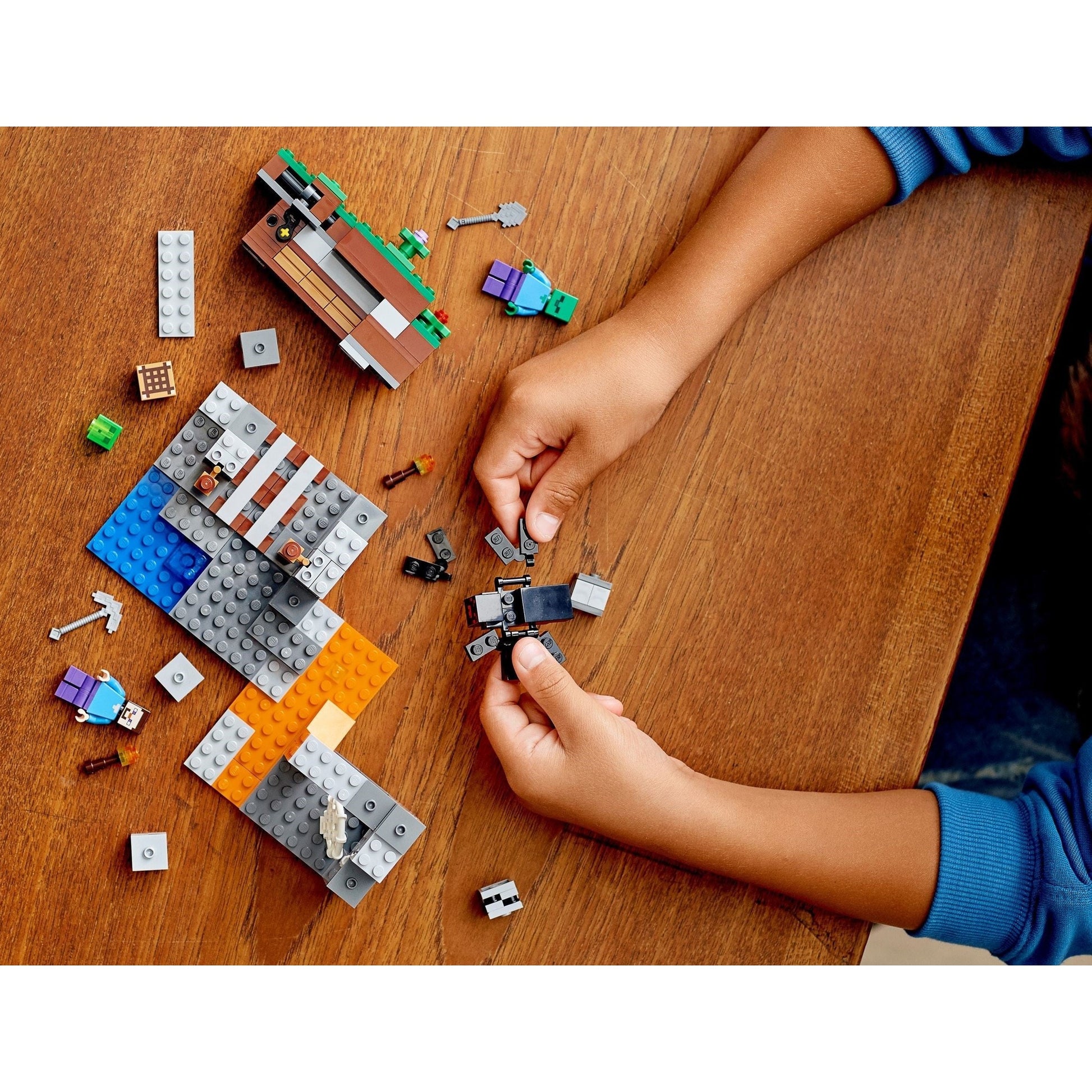 LEGO Minecraft The 'Abandoned' Mine 21166