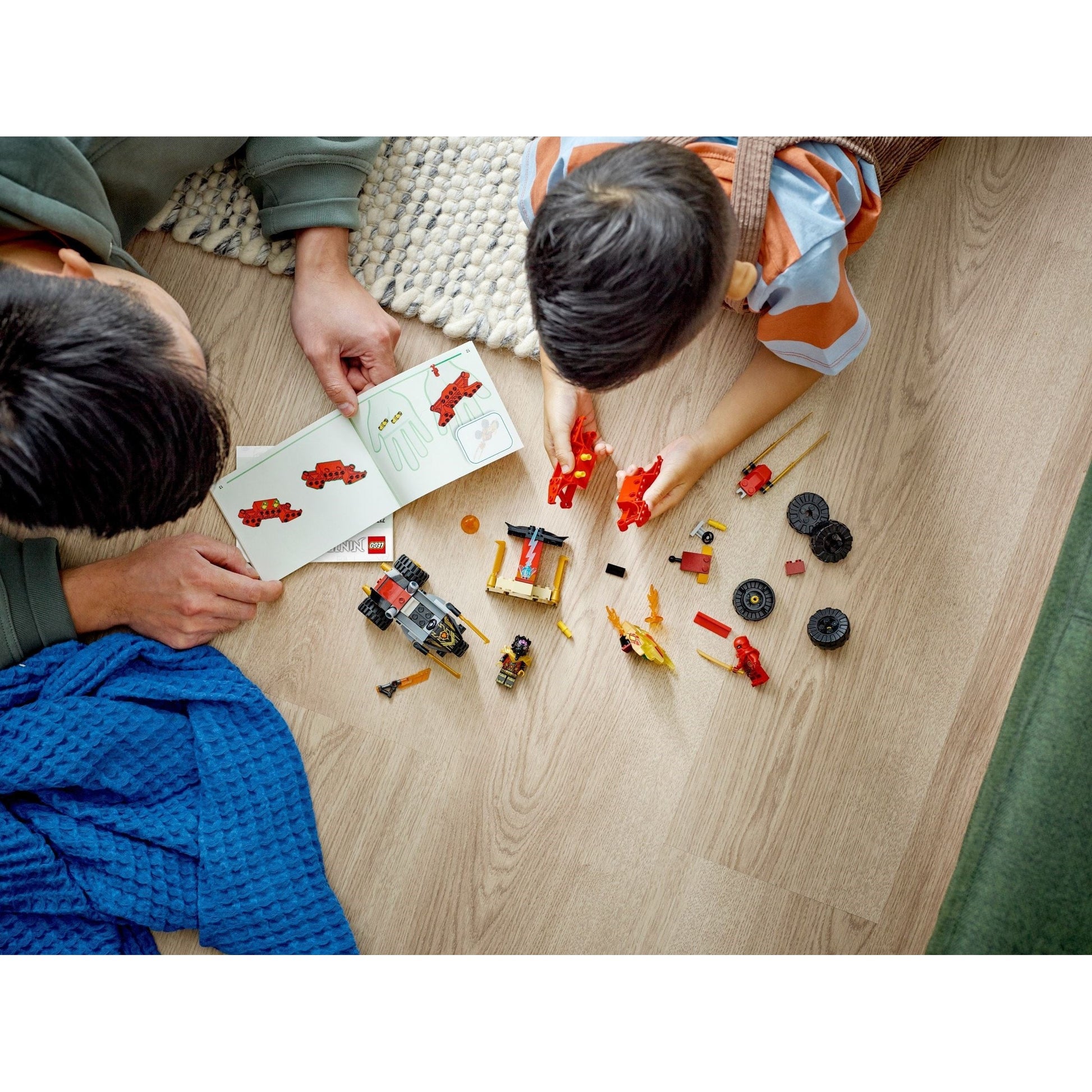 LEGO Ninjago Kai and Ras's Car and Bike Battle 71789