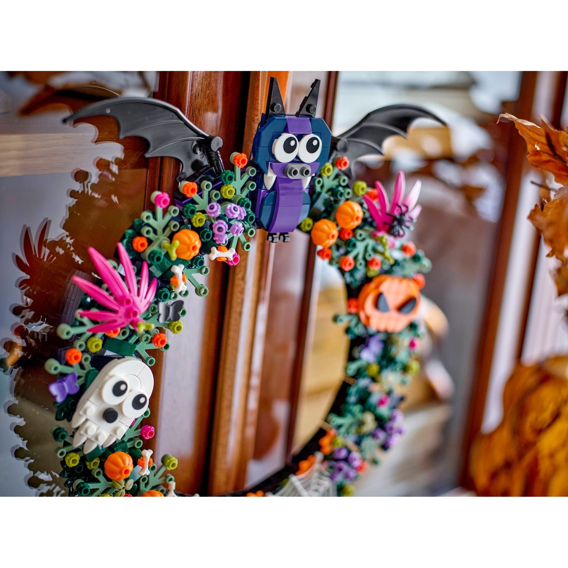 LEGO Seasonal Halloween Wreath 40825