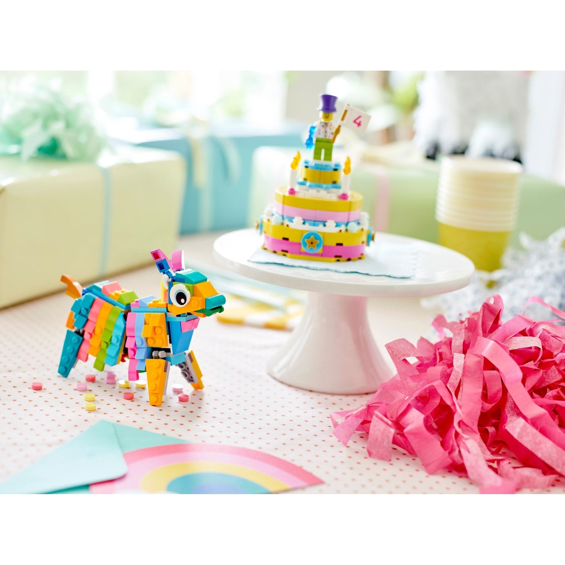 LEGO Seasonal Piñata 40644