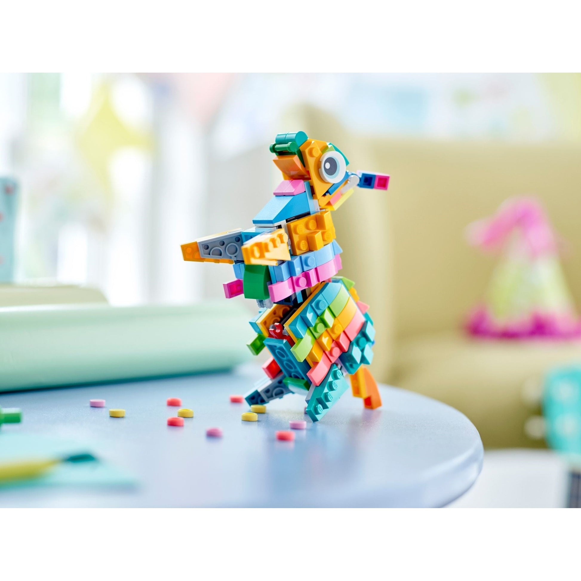 LEGO Seasonal Piñata 40644
