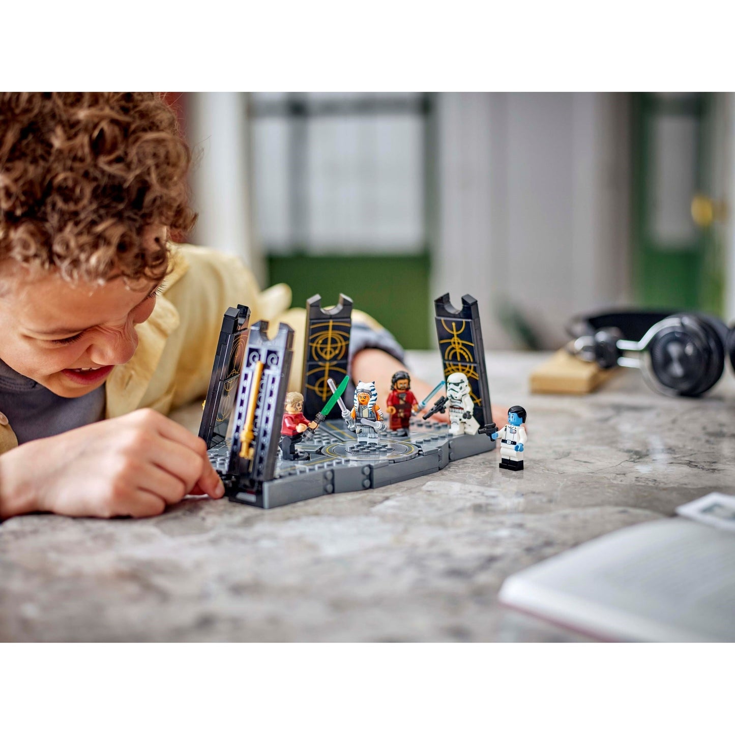 LEGO Star Wars Ahsoka Tano's Duel on Peridea 75385