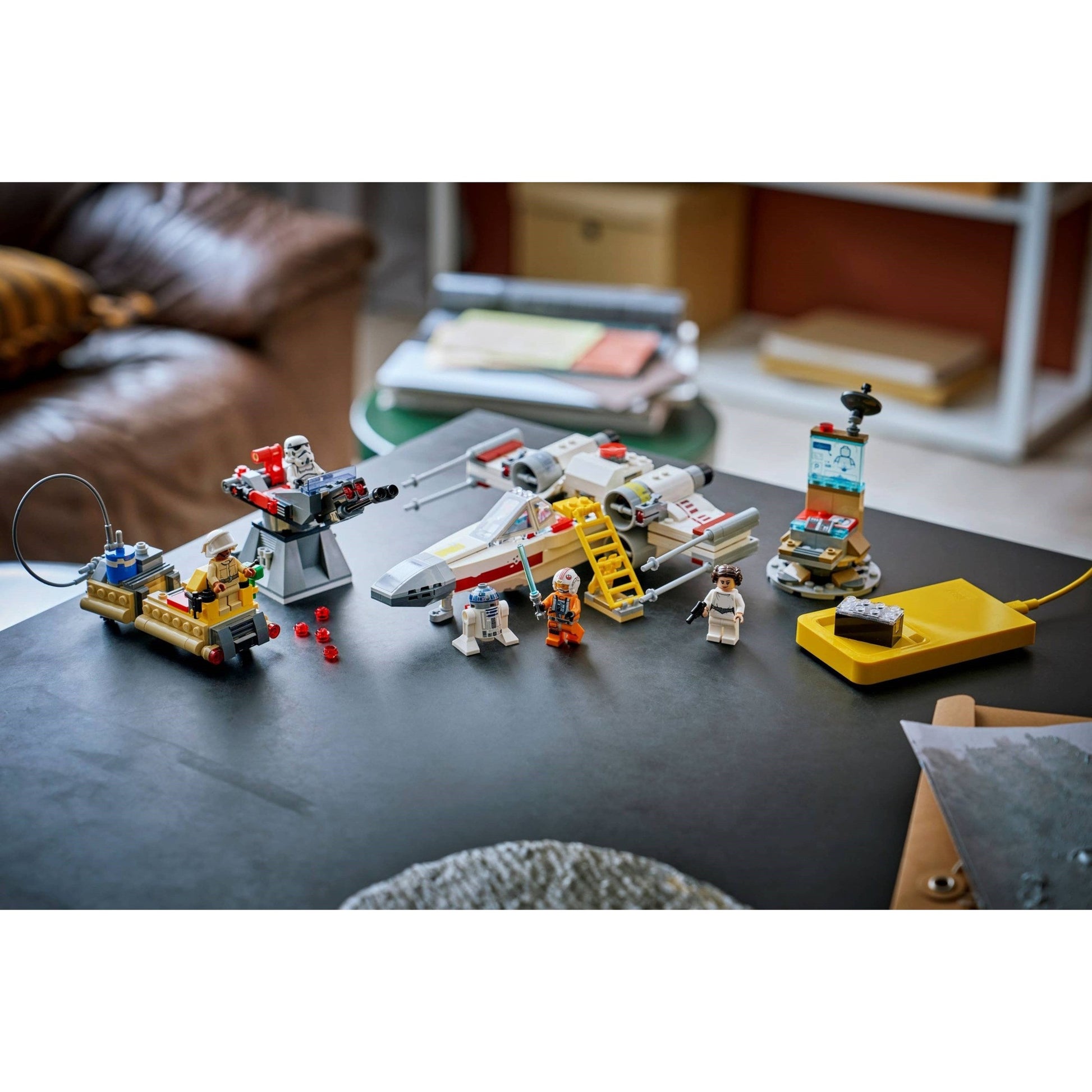 LEGO Star Wars Luke's Red Five X-wing 75423