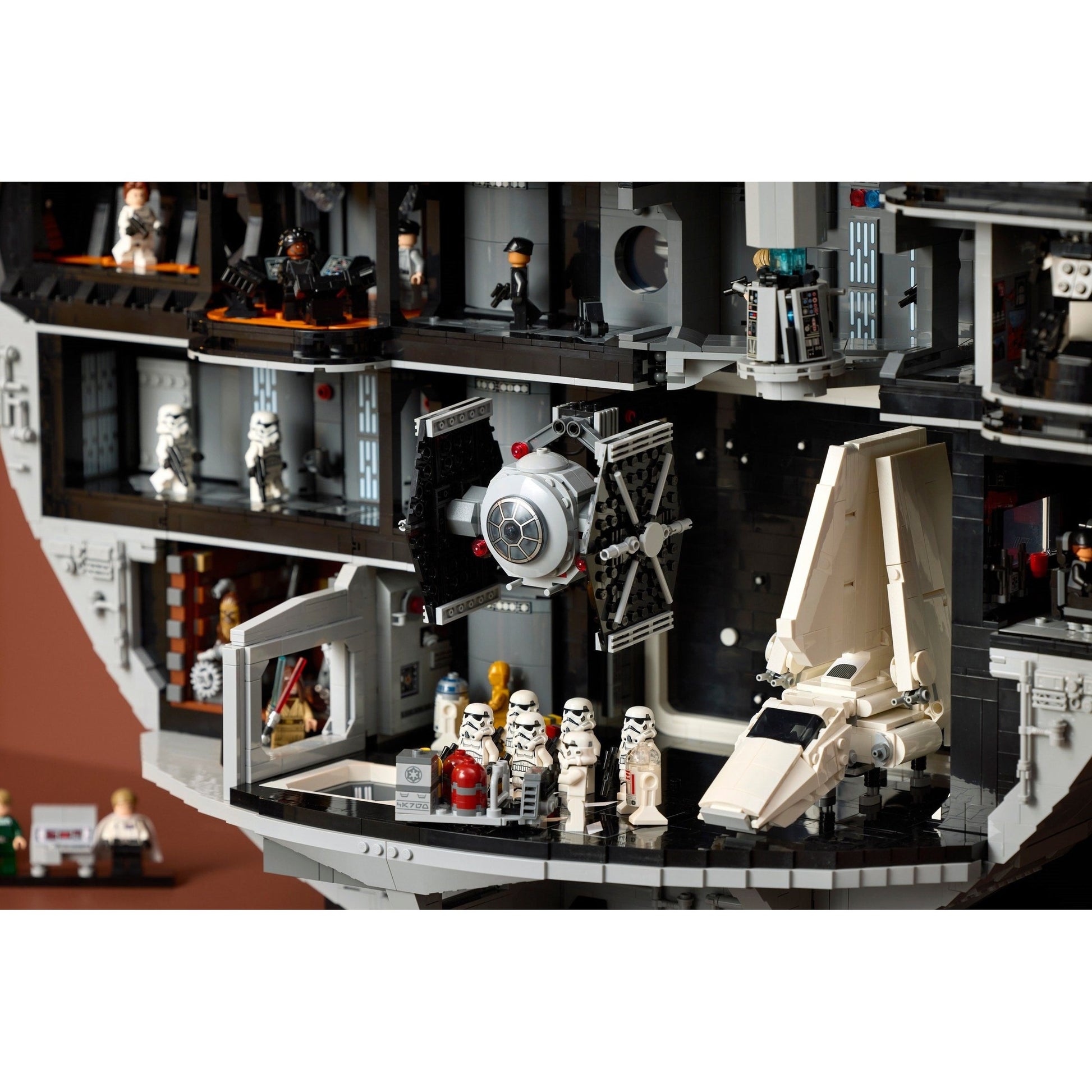 LEGO Star Wars TIE Fighter with Imperial Hangar Rack 40771