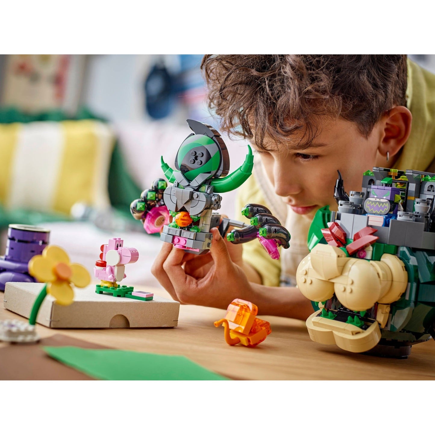 LEGO Super Mario Prince Florian & Castle Bowser 72042