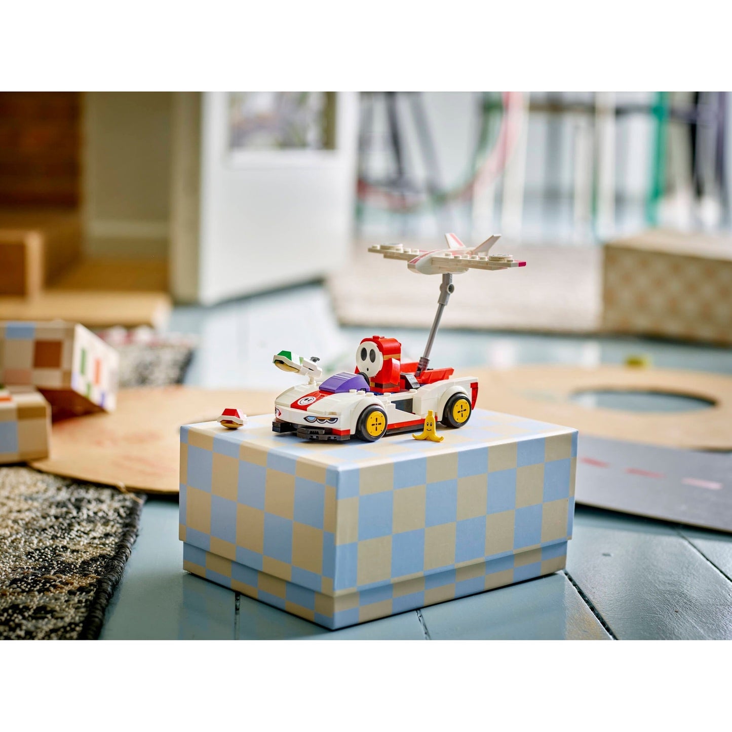 LEGO Super Mario Shy Guy & P-Wing 72045