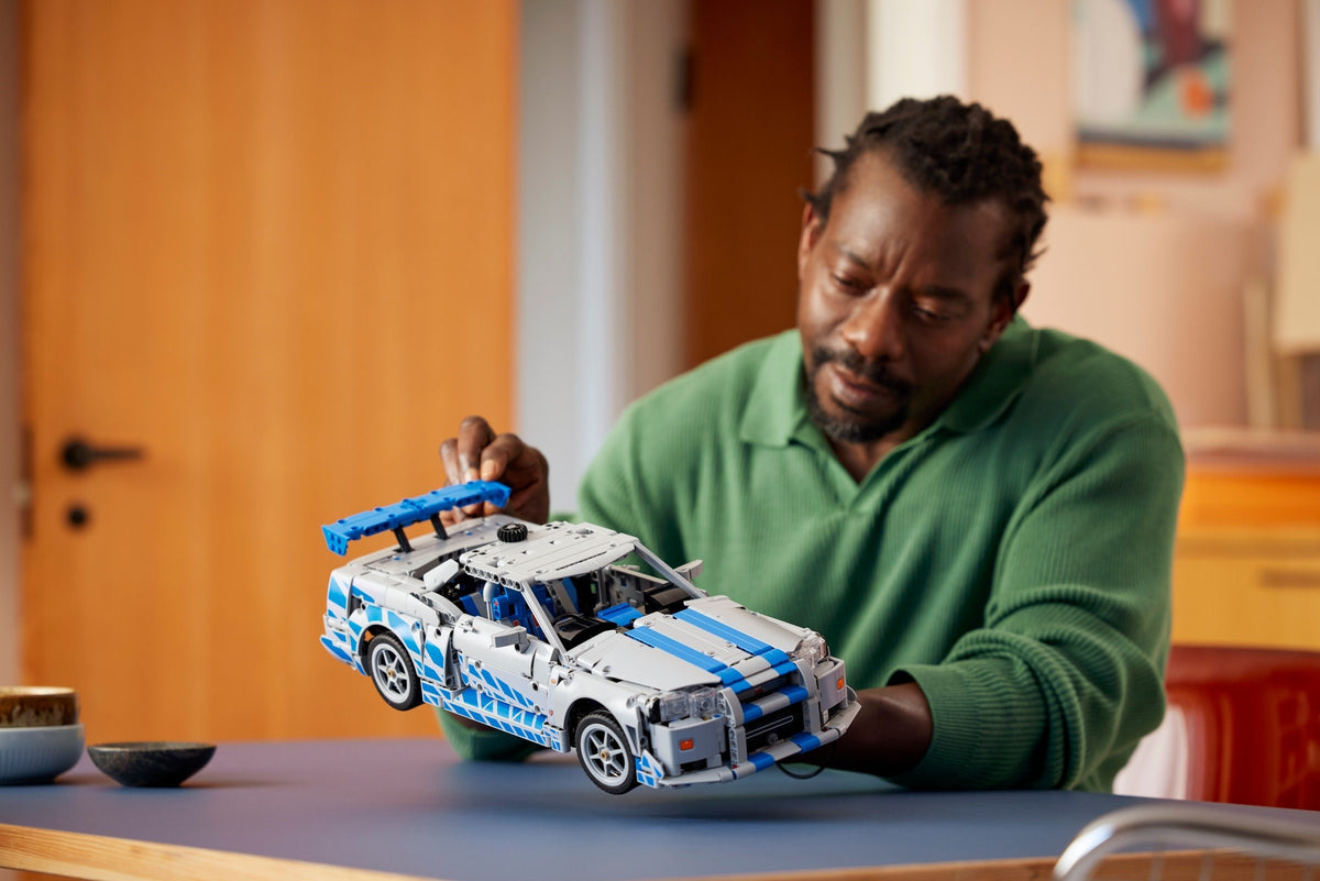 LEGO Technic 2 Fast 2 Furious Nissan Skyline GT-R R34 Car 42210