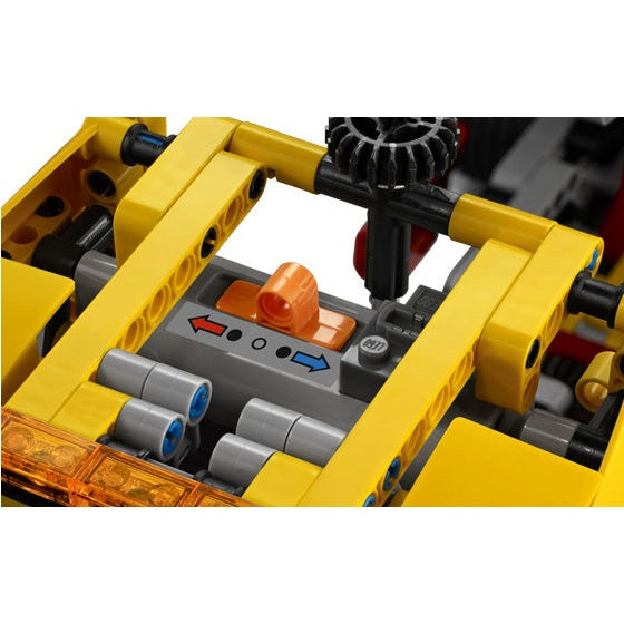 LEGO Technic Flatbed Truck 8109