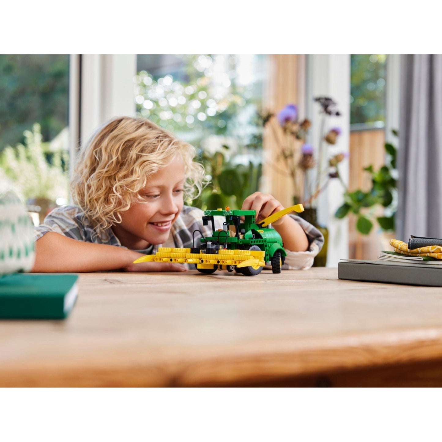 LEGO Technic John Deere 9700 Forage Harvester 42168