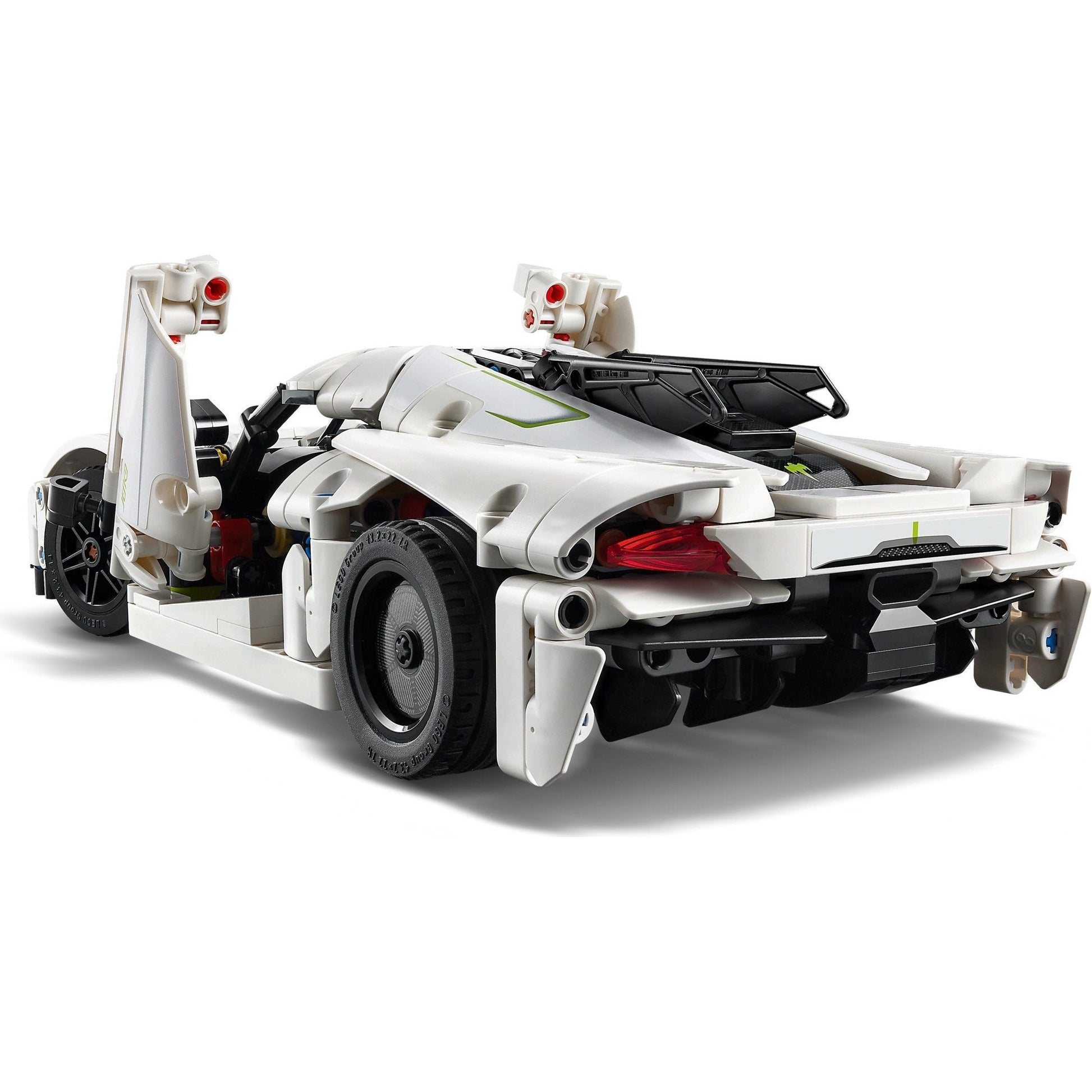 LEGO Technic Koenigsegg Jesko Absolut White Hypercar 42184