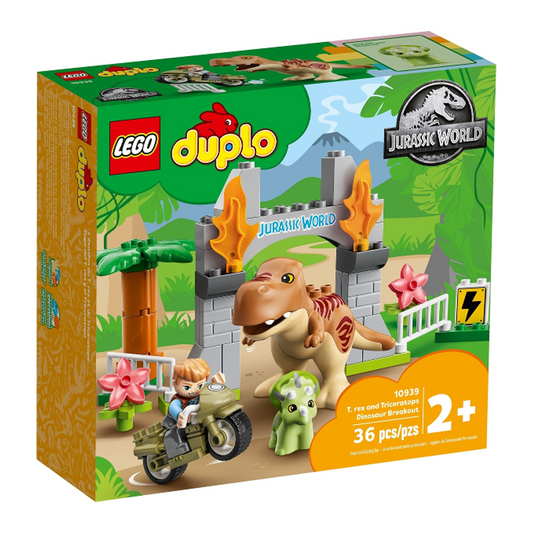 LEGO Jurassic World T. rex and Triceratops Dinosaur Breakout 10939